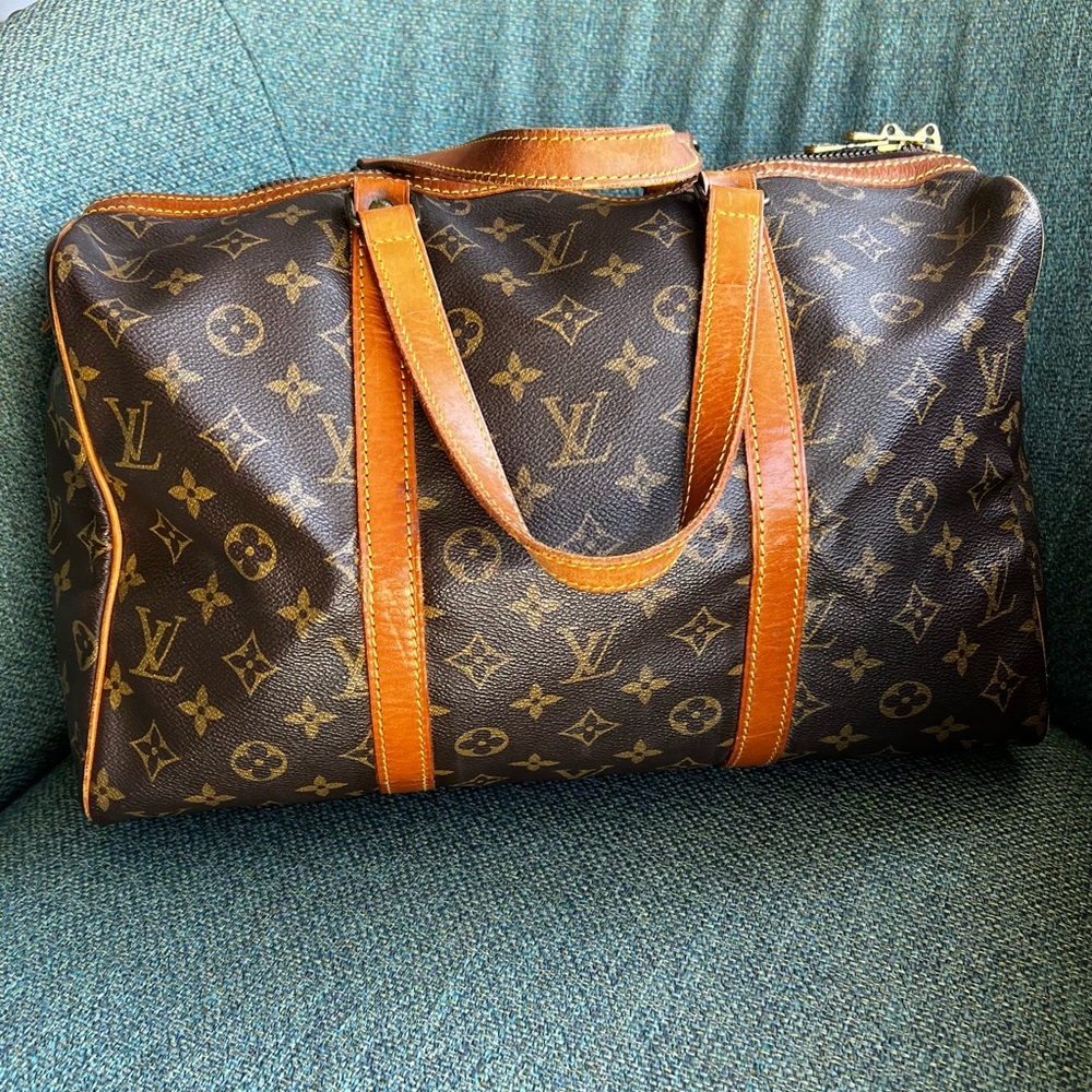👜 Louis Vuitton Vintage Sac Souple 35 Mini Duffel Authenticated!